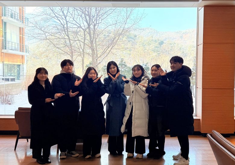 2026 Group Photo with New Members (2)